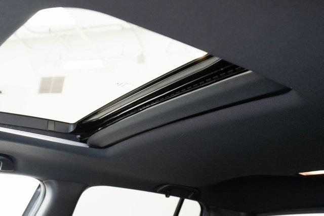 Photo of 2023 Sonic Gray Pearl Honda Ridgeline
