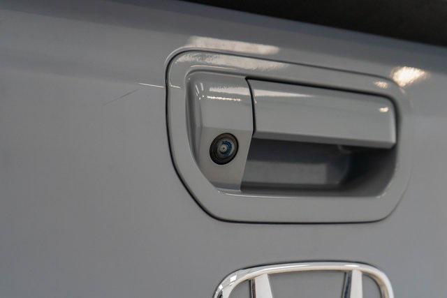 Photo of 2023 Sonic Gray Pearl Honda Ridgeline