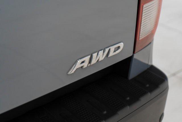 Photo of 2023 Sonic Gray Pearl Honda Ridgeline