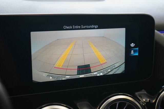 Photo of 2021 White Mercedes-Benz GLA 250