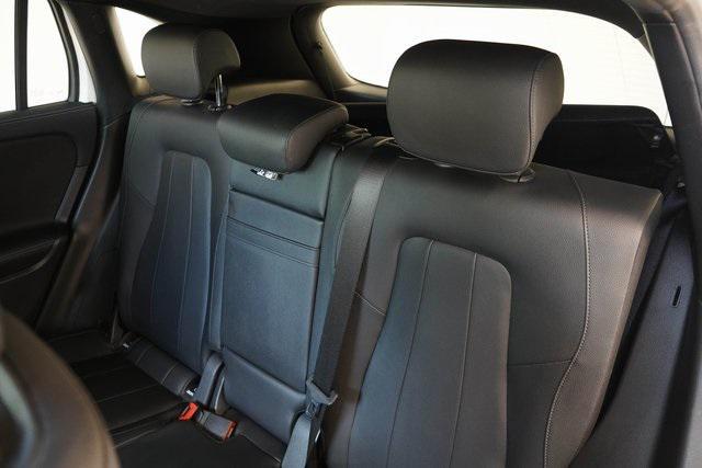 Photo of 2021 White Mercedes-Benz GLA 250