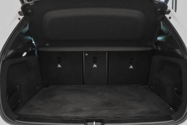 Photo of 2021 White Mercedes-Benz GLA 250