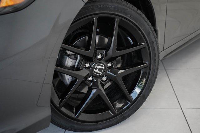 Photo of 2025 Meteorite Gray Metallic Honda Civic