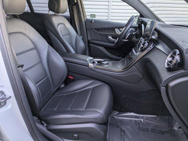 Photo of 2018 Polar White Mercedes-Benz GLC 300