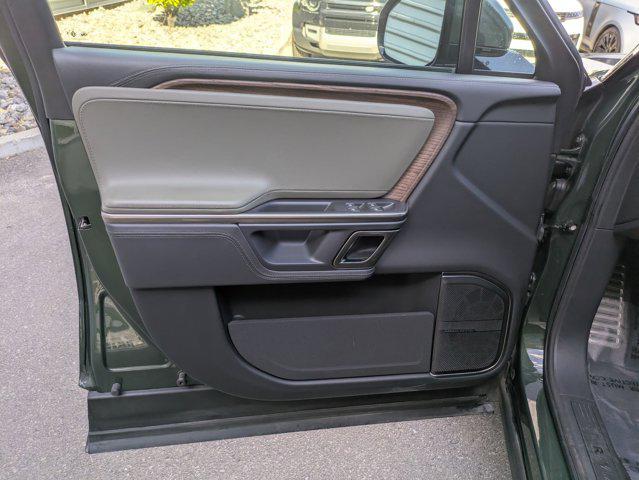 Photo of 2023 Forest Green Rivian R1S