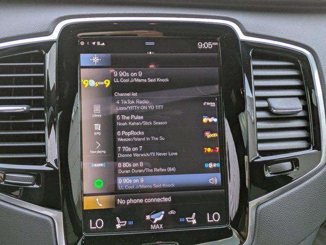 Photo of 2022 Crystal White Metallic Volvo XC90 Recharge Plug-In Hybrid
