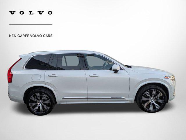 Photo of 2022 Crystal White Metallic Volvo XC90 Recharge Plug-In Hybrid