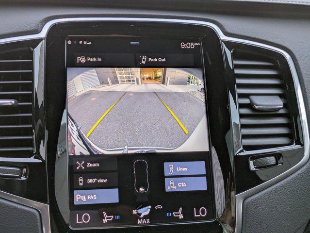 Photo of 2022 Crystal White Metallic Volvo XC90 Recharge Plug-In Hybrid