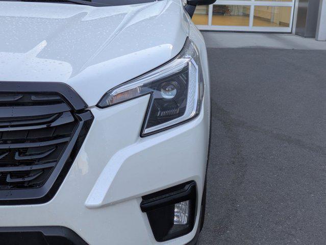 Photo of 2024 Crystal White Pearl Subaru Forester