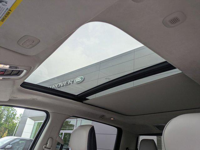 Photo of 2022 Patriot Blue Pearlcoat RAM 1500