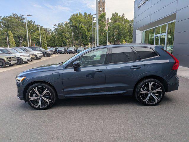 Photo of 2025 Denim Blue Metallic Volvo XC60 Plug-In Hybrid
