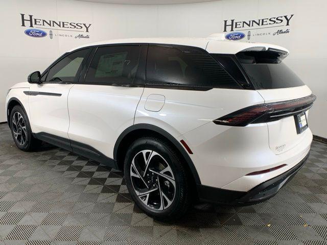 Photo of 2025 White Platinum Clearcoat Metallic Lincoln Nautilus