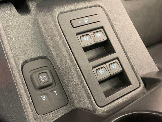 Photo of 2025 Oxford White Ford Bronco