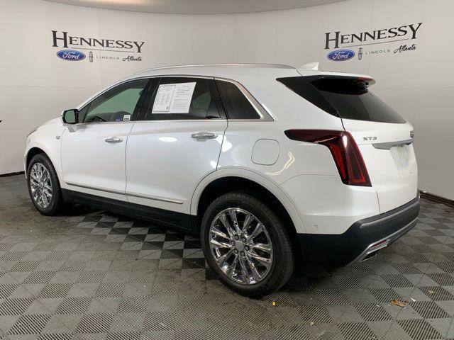 Photo of 2024 Crystal White Tricoat Cadillac XT5