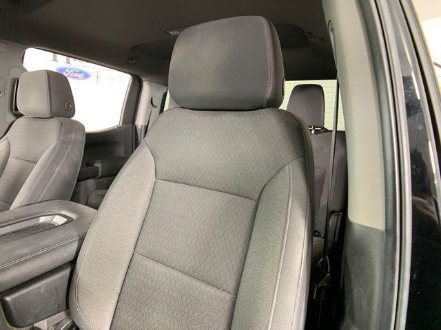 Photo of 2021 Black Chevrolet Silverado 1500
