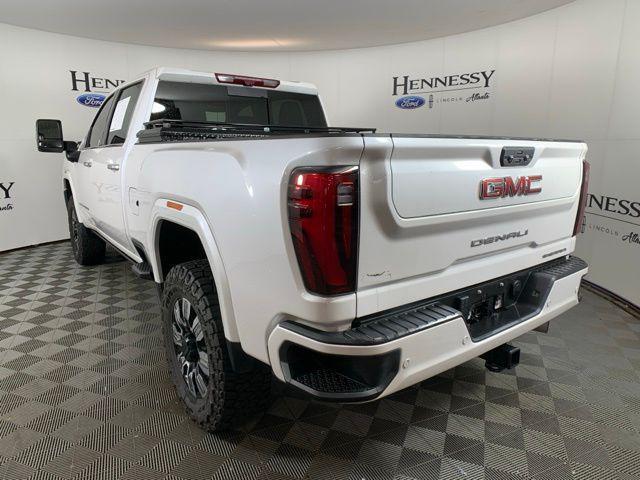 Photo of 2024 White Frost Tricoat GMC Sierra 2500