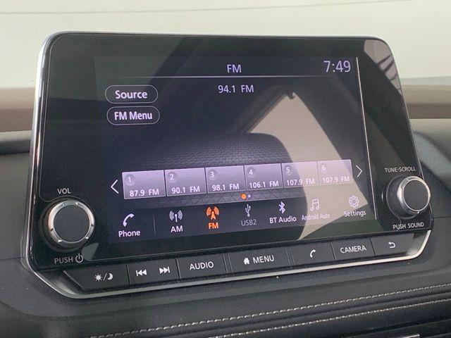 Photo of 2023 Boulder Gray Pearl/Super Black Nissan Rogue