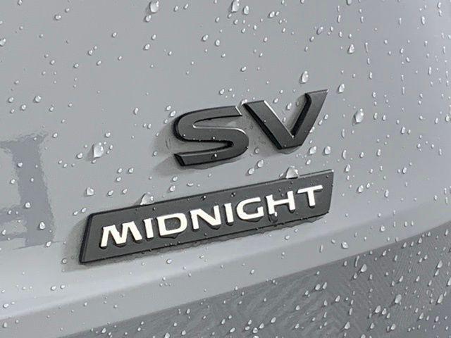Photo of 2023 Boulder Gray Pearl/Super Black Nissan Rogue