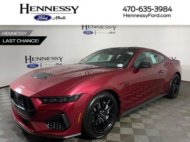 Photo of 2025 Magenta Ford Mustang