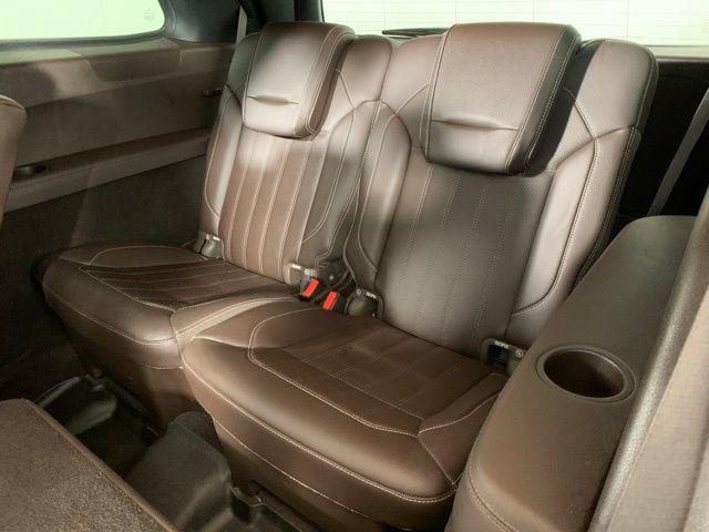 Photo of 2018 Gray Metallic Mercedes-Benz GLS 450