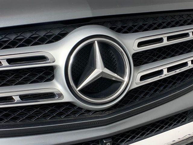 Photo of 2018 Gray Metallic Mercedes-Benz GLS 450