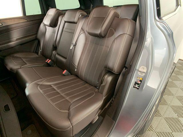 Photo of 2018 Gray Metallic Mercedes-Benz GLS 450