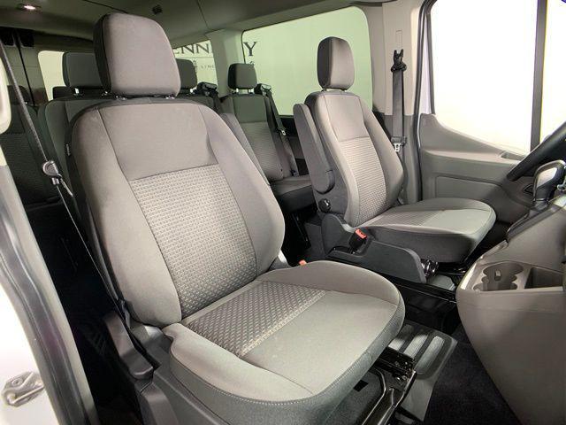 Photo of 2025 Oxford White Ford Transit-350
