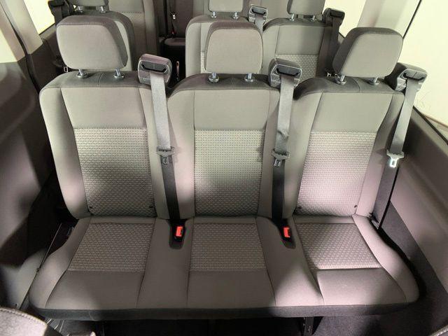 Photo of 2025 Oxford White Ford Transit-350