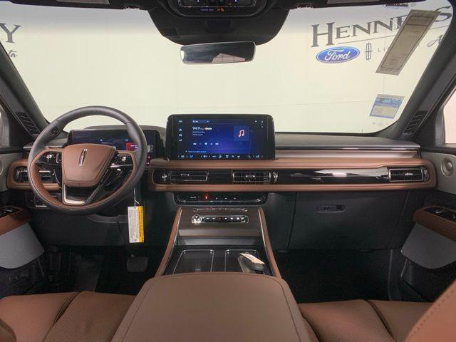 Photo of 2025 Red Carpet Tinted Clearcoat Lincoln Aviator