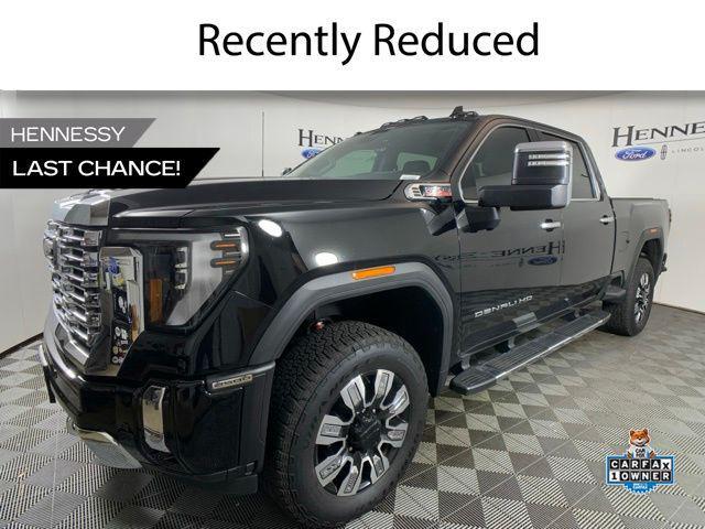 Photo of 2025 Onyx Black GMC Sierra 2500