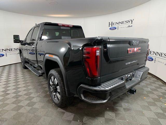 Photo of 2025 Onyx Black GMC Sierra 2500