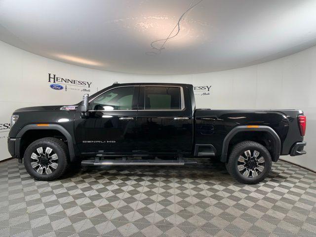 Photo of 2025 Onyx Black GMC Sierra 2500