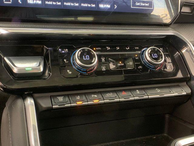 Photo of 2025 Onyx Black GMC Sierra 2500