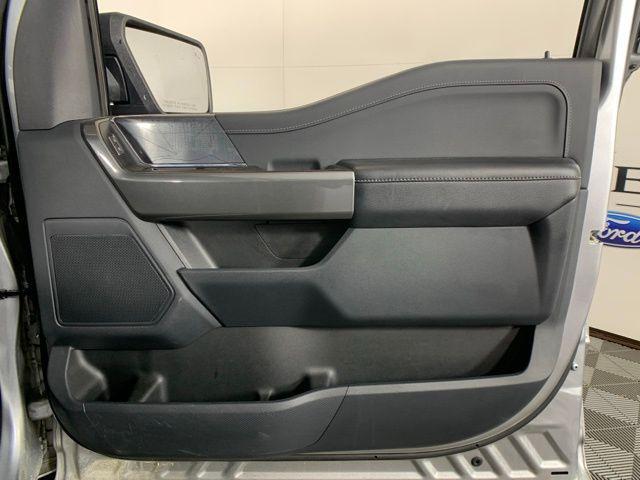 Photo of 2022 Iconic Silver Metallic Ford F-150