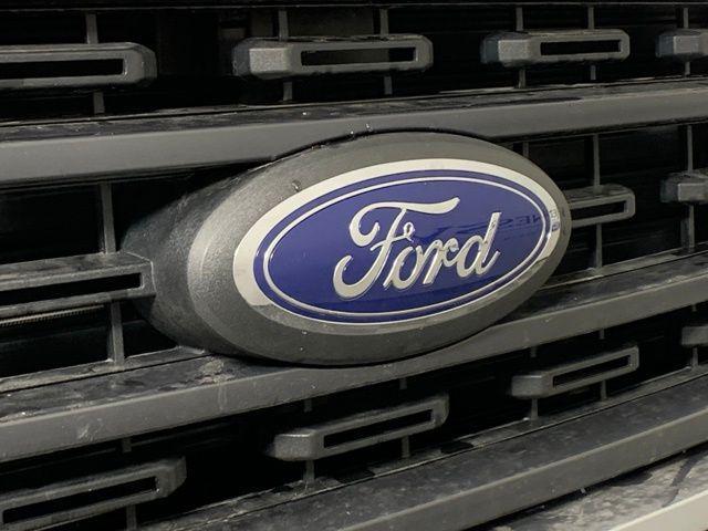 Photo of 2022 Iconic Silver Metallic Ford F-150