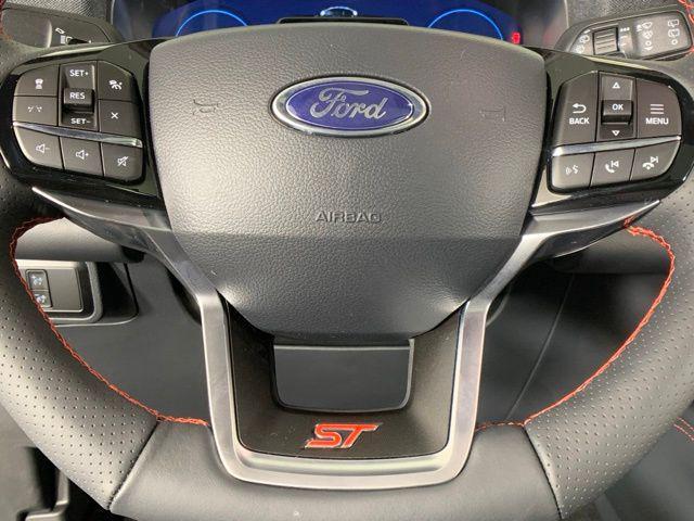 Photo of 2025 Agate Black Metallic Ford Explorer