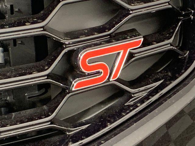 Photo of 2025 Agate Black Metallic Ford Explorer