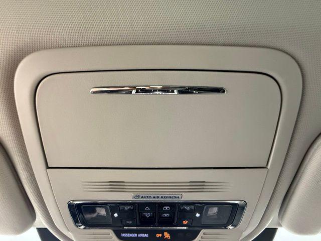 Photo of 2025 Harbor Gray Lincoln Aviator