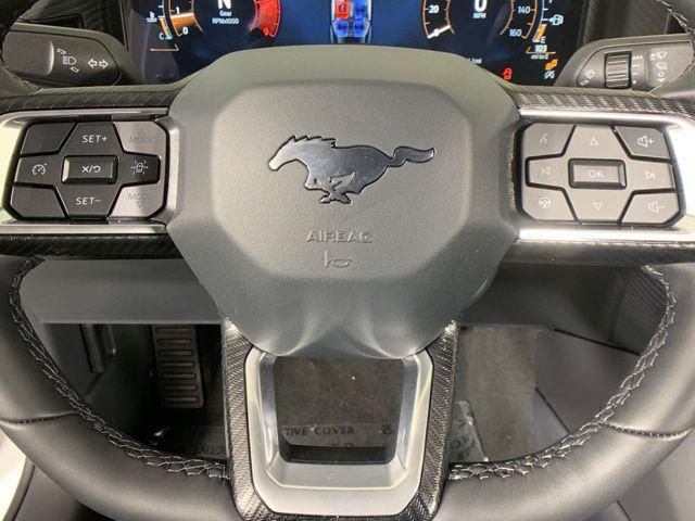 Photo of 2025 Oxford White Ford Mustang