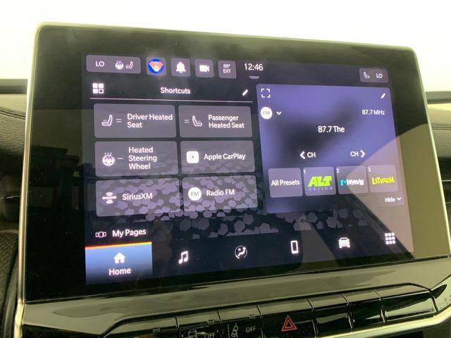 Photo of 2022 Granite Crystal Metallic Clearcoat Jeep Compass