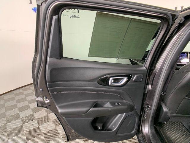 Photo of 2022 Granite Crystal Metallic Clearcoat Jeep Compass