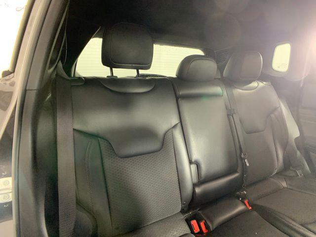 Photo of 2022 Granite Crystal Metallic Clearcoat Jeep Compass