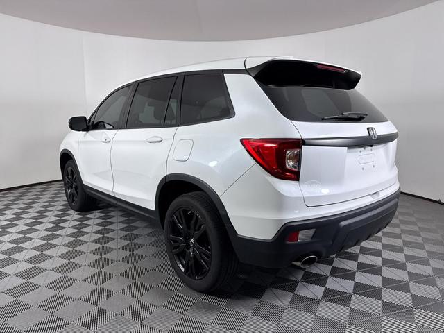 Photo of 2021 White Honda Passport