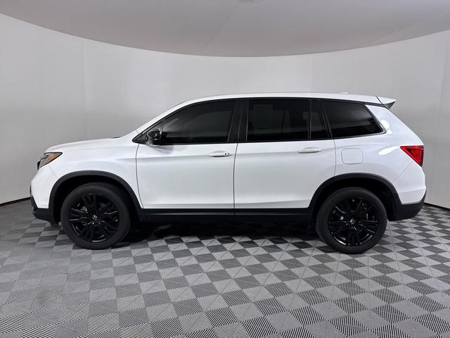 Photo of 2021 White Honda Passport