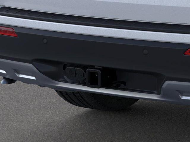 Photo of 2025 White Ford Explorer