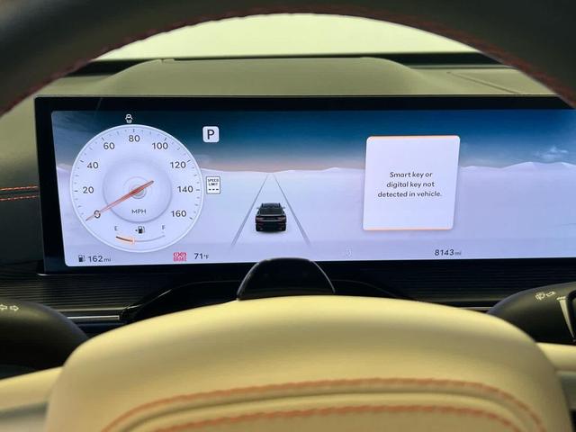 Photo of 2025 Vik Black Genesis GV80 Coupe