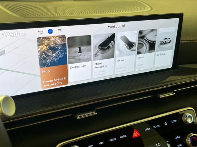 Photo of 2025 Makalu Gray Matte Genesis GV80 Coupe