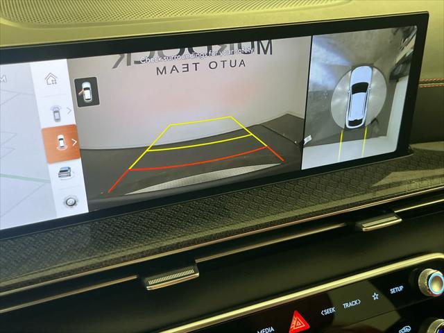 Photo of 2025 Makalu Gray Matte Genesis GV80 Coupe