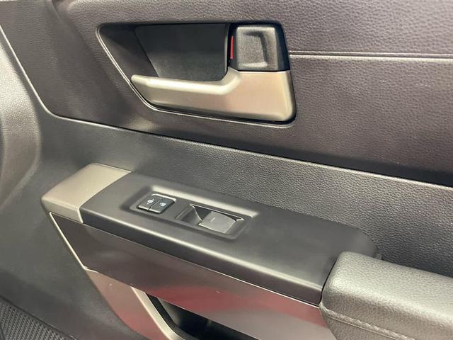 Photo of 2022 Supersonic Red Toyota Tundra