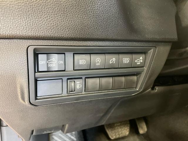 Photo of 2022 Supersonic Red Toyota Tundra